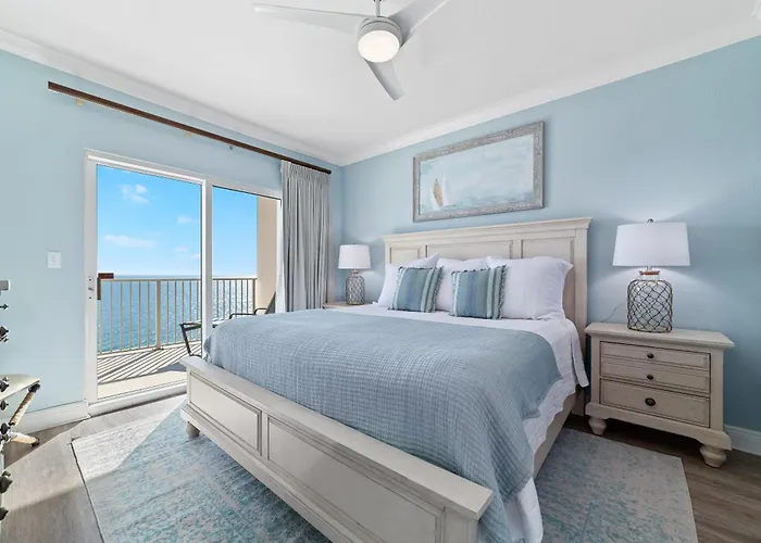 Crystal Shores West 1106 *