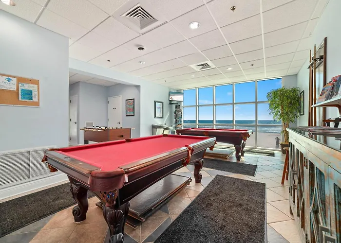 Holiday home Crystal Shores West 1106