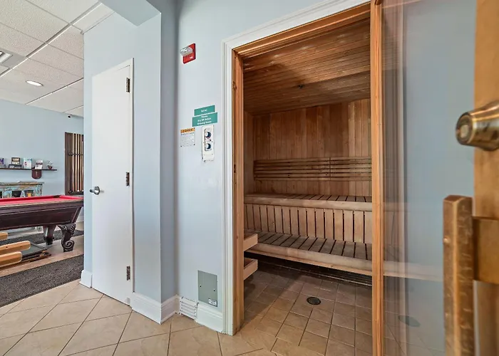 Holiday home Crystal Shores West 1106 *