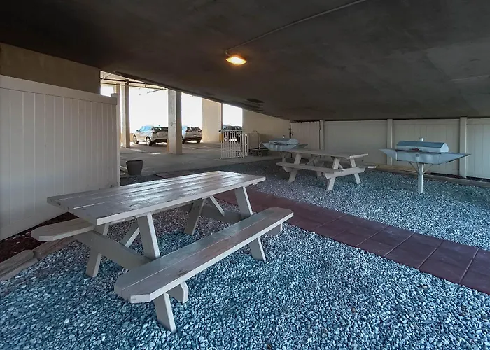 Crystal Shores West 1106 Holiday home *